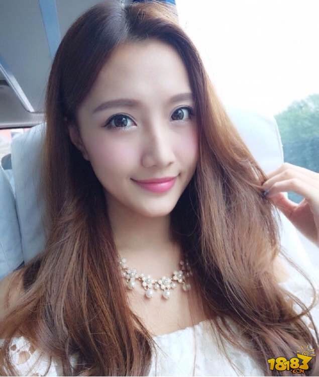 就算宅在家里小编也能感受到丝丝凉意,下面为大家带来一系列cf美女cos