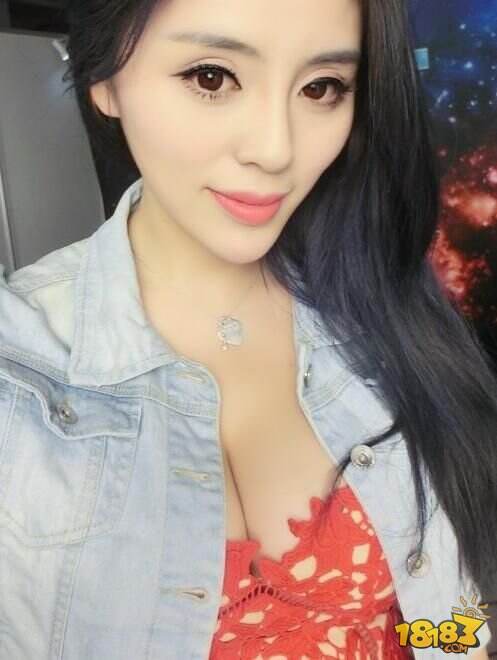 斗鱼tv直播七哥张琪格五一节海量图集私照放送(2) img ...