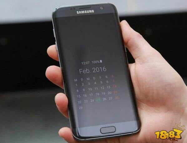 三星Note6也有曲屏:配置超过你的一切想像