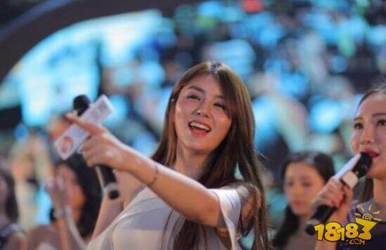 斗鱼tv七哥张琪格改走清纯范儿 你敢想吗? 18183Android游戏频道