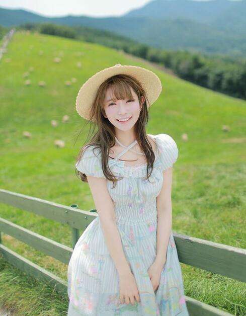 韩国第一美少女yurisa田野清新写真