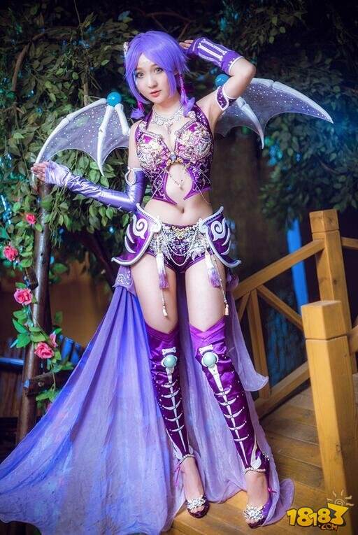 美女梦幻西游骨精灵cos绝世妖娆